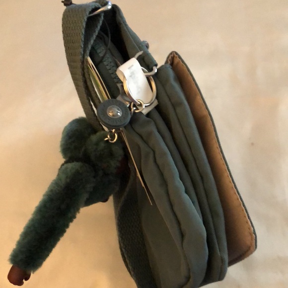 Kipling NWELDORADO Light Aloe Tonal Nylon Crossbody With Monkey Key Chain NWT - Picture 14 of 15